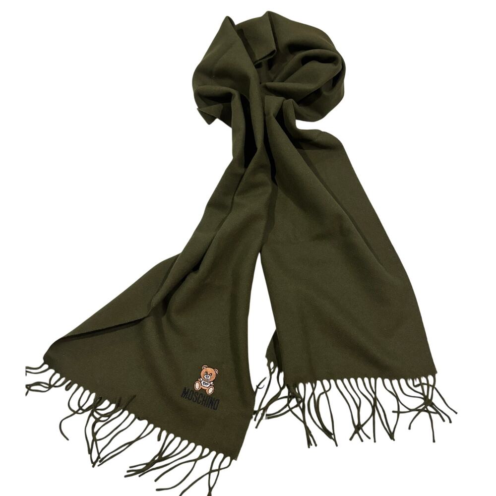 15-98(5) MOSCHINO Teddy Fringe Scarf Green 36"Lx12"W